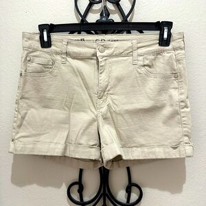 Khaki shorts